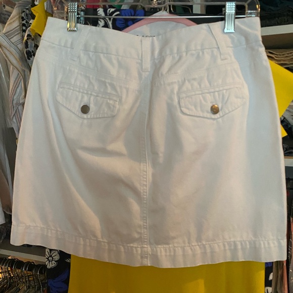 Making space - Picture 3 of 3